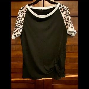 Women’s Black Leopard Tunic Top